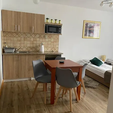 Goscinne Przy Drodze Bialka Tatrzanska