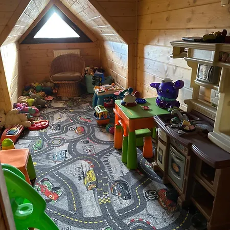 Goscinne Przy Drodze ゲストハウス 3*