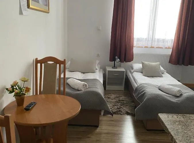 Gościnne Przy Drodze Pensjonat 3*