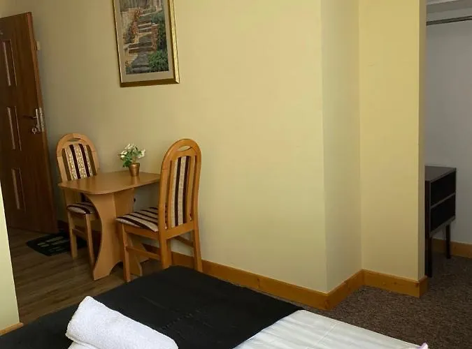 Gościnne Przy Drodze Pensjonat 3*